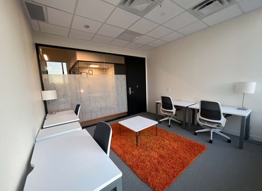 Virtual business address in Surrey, BC, 9850 King George Blvd (V3T 0P9) - 7 | MatchOffice.com