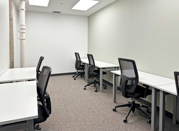 10 m² Co-working  in Toronto, 235 Carlaw Avenue (M4M 2S1) - 6 | MatchOffice.com