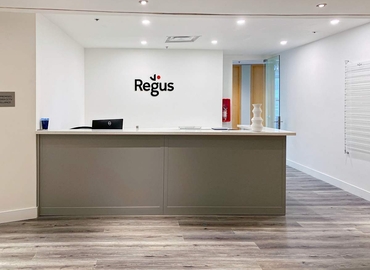 10 m² Business park in Toronto, 125 Commerce Valley Dr W (L3T 7W4) - 1 | MatchOffice