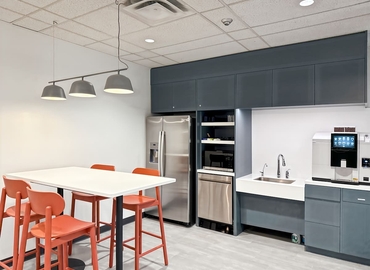 10 m² Shared workspace  in Mississauga, ON, 6700 Century Ave (L5N 6A4) - 5 | MatchOffice