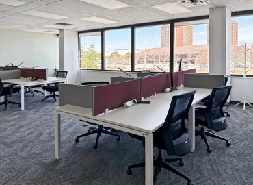 10 m² Serviced office in Mississauga, ON, 6700 Century Ave (L5N 6A4) - 4 | MatchOffice