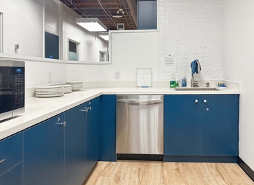 Virtual office in Winnipeg, MI, 93 Lombard Ave (R3B 3B1) - 5 | MatchOffice