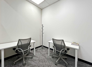 10 m² Shared office  in Toronto, 30 Powerhouse St (M6H 0C6) - 6 | MatchOffice.com