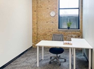 10 m² Shared workspace  in Toronto, 30 Powerhouse St (M6H 0C6) - 13 | MatchOffice