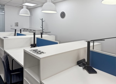 10 m² Business space in Burnaby, BC, 200A-4185 Still Creek Dr (V5C 6G9) - 7 | MatchOffice.com