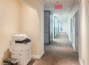 10 m² Co-working  in Montreal, QC, 1100 Boul Crémazie E (H2P 2X2) - 11 | MatchOffice.com