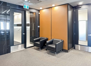 10 m² Business space in Montreal, QC, 240 Saint-Jacques Street (H2Y 1L9) - 4 | MatchOffice