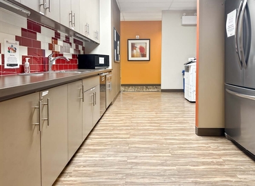 Virtual address in Calgary, AB, 600 Crowfoot Crescent N.W. (T3G 0B4) - 12 | MatchOffice