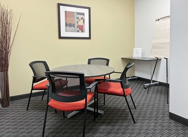 10 m² Shared workspace  in Langley, BC, 8661 201st Street (V2Y 0G9) - 9 | MatchOffice.com