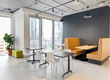 10 m² Business space in Calgary, AB, 685 Centre Street SW (T2G 5P6) - 4 | MatchOffice.com