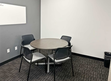 10 m² Coworking space  in Laval	, QC, 3055 Saint-Martin Ouest (H7T 0J3) - 11 | MatchOffice