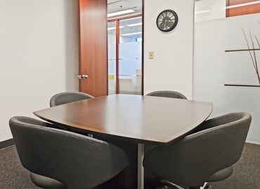10 m² Shared office  in Vancouver, BC, 701 West Georgia Street (V7Y 1G5) - 10 | MatchOffice.com