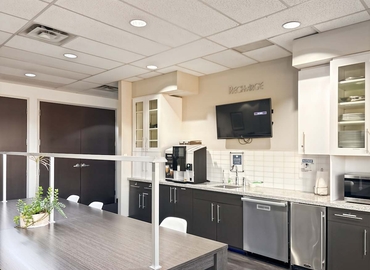 10 m² Coworking  in Surrey, BC, 7404 King George Boulevard (V3W 1N6) - 11 | MatchOffice
