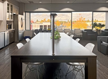 10 m² Coworking space  in Surrey, BC, 7404 King George Boulevard (V3W 1N6) - 10 | MatchOffice