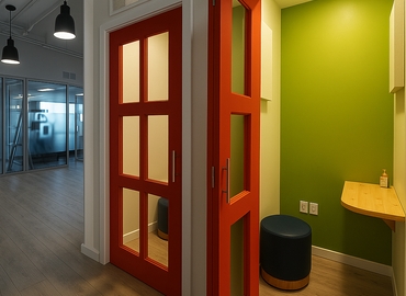 1858 m² Co-working  in Toronto Etobicoke, ON, Thirtieth Street 146 (M8W 3C4) - 32 | MatchOffice.com