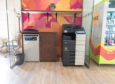 1858 m² Co-working  in Toronto Etobicoke, ON, Thirtieth Street 146 (M8W 3C4) - 18 | MatchOffice.com
