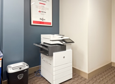 10 m² Serviced office in Richmond, BC, 5811 Cooney Road (V6X 3M1) - 12 | MatchOffice