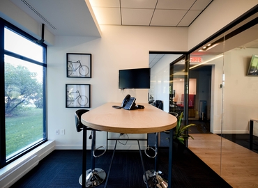 Office Rue Saint-Patrick 2727 H3K 0A8 Montreal, QC