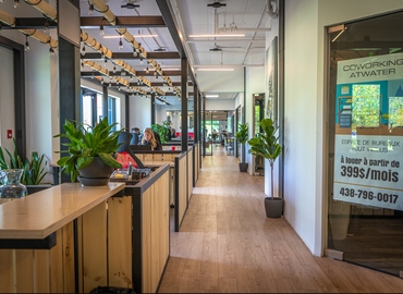 15 m² Shared workspace  in Montreal, QC, Rue Saint-Patrick 2727 (H3K 0A8) - 2 | MatchOffice.com