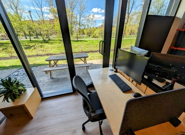 100 m² Coworking space  in Montreal, QC, Rue Saint-Patrick 2727 (H3K 0A8) - 0 | MatchOffice.com