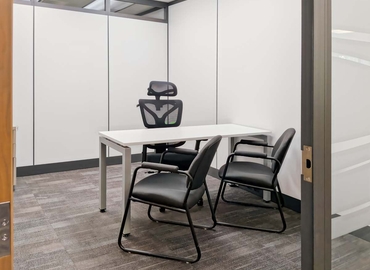 Virtual office space in Edmonton, AB, 12315 Stony Plain Road (T5N 3Y8) - 3 | MatchOffice.com