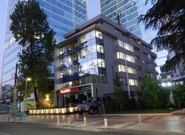 35 m² Serviced office building up for rent in Santiago, Enrique Foster 0115 (7550103) - 0 | MatchOffice.com