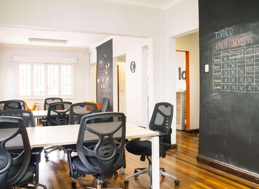 400 m² Business space place available to rent in Santiago, Callao 3037 (7550311) - 0 | MatchOffice