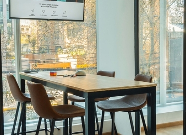 400 m² Business space place available to rent in Santiago, Callao 3037 (7550311) - 2 | MatchOffice