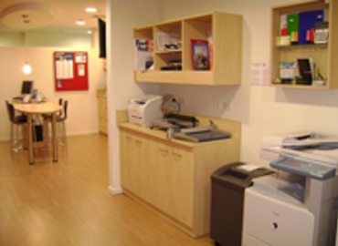 45 m² Business space in Santiago, Avenida Vitacura 2670 (7550698) - 4 | MatchOffice.com