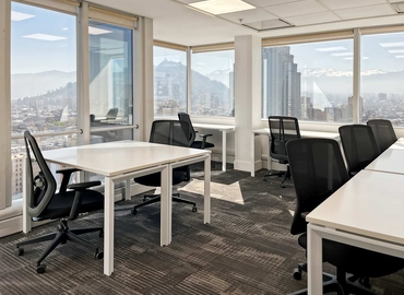 10 m² Shared workspace  in Santiago, Huérfanos 770 (8320193) - 3 | MatchOffice.com