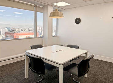 10 m² Shared office  in Santiago, Huérfanos 770 (8320193) - 6 | MatchOffice.com