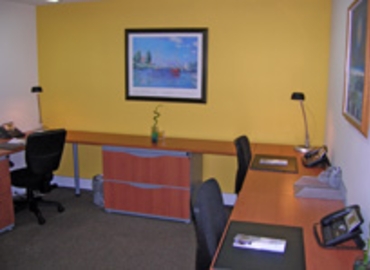 45 m² Shared workspace  in Bogota, Carrera 18 (110221) - 2 | MatchOffice