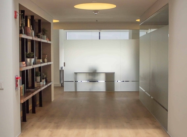 400 m² Business center building available to rent in Bogota, Calle 95 14-45 (110221) - 1 | MatchOffice.com