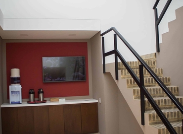 400 m² Business space property for rent in Bogota, Calle 95 14-45 (110221) - 2 | MatchOffice.com
