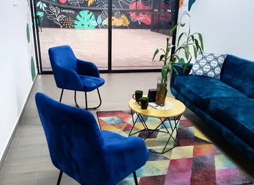 700 m² Business center in Medellín, Transversal 39B #73-23 interior 201 (050030) - 2 | MatchOffice