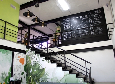 700 m² Business space in Medellín, Transversal 39B #73-23 interior 201 (050030) - 9 | MatchOffice