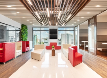 70 m² Business center property for rent in Santo Domingo, Rafael Augusto Sánchez No. 86 () - 2 | MatchOffice