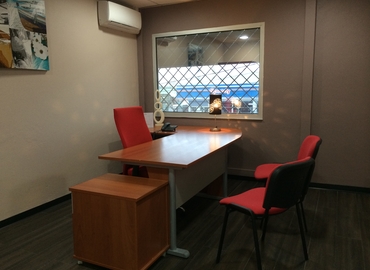20 m² Business space in Baie-Mahault, Boulevard du Marquisat de Houelbourg 3617 (97122) - 1 | MatchOffice.com