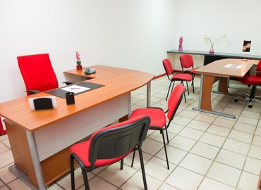 31 m² Business park property available to rent in Baie-Mahault, Immeuble Crozatier (97122) - 1 | MatchOffice.com