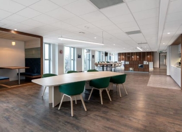 40 m² Business park building up for rent in Tiger Bay, Waterloo Street 165 (GUY) - 0 | MatchOffice.com