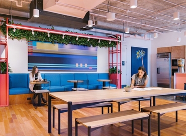 40 m² Business center building up for rent in Monterrey, Avenida Circuito Frida Kahlo 303 (66260) - 2 | MatchOffice.com