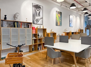 10 m² Shared workspace  in Mexico City Miguel Hidalgo, Calzada Gral. Mariano Escobedo 526 (11590) - 7 | MatchOffice.com