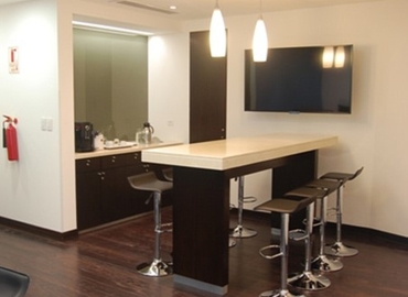 120 m² Coworking  in Lima, Calle Las Begonias 415 (15046) - 8 | MatchOffice.com