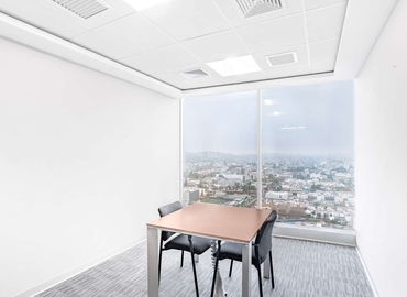 10 m² Business center in Lima, Av. El Derby 254 (15023) - 1 | MatchOffice.com