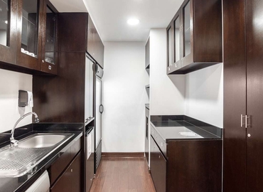 10 m² Co-working  in Lima, Calle Las Orquídeas 585 (15046) - 5 | MatchOffice.com