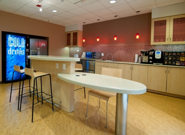 250 m² Business space place up for rent in Chicago, IL, 200 South Wacker Drive (60606) - 3 | MatchOffice.com