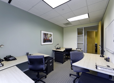 226 m² Serviced office building up for rent in Pleasanton, CA, 6200 Stoneridge Mall Road (94588) - 4 | MatchOffice.com