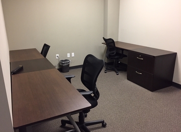 271 m² Serviced office building up for rent in San Diego, CA, Salk Avenue 2173 (92008) - 2 | MatchOffice