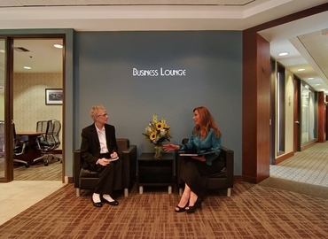 250 m² Business space in Lake Oswego, 5 Centerpointe Drive (97035) - 2 | MatchOffice