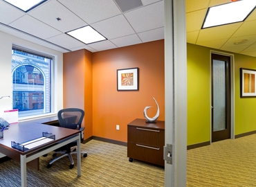 250 m² Business center in Des Moines, IA, 699 Walnut Street (50309) - 4 | MatchOffice.com
